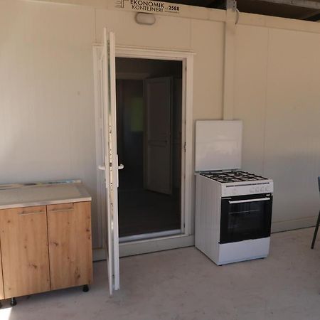 Čara Robinson Olive Tree Huts 빌라 외부 사진