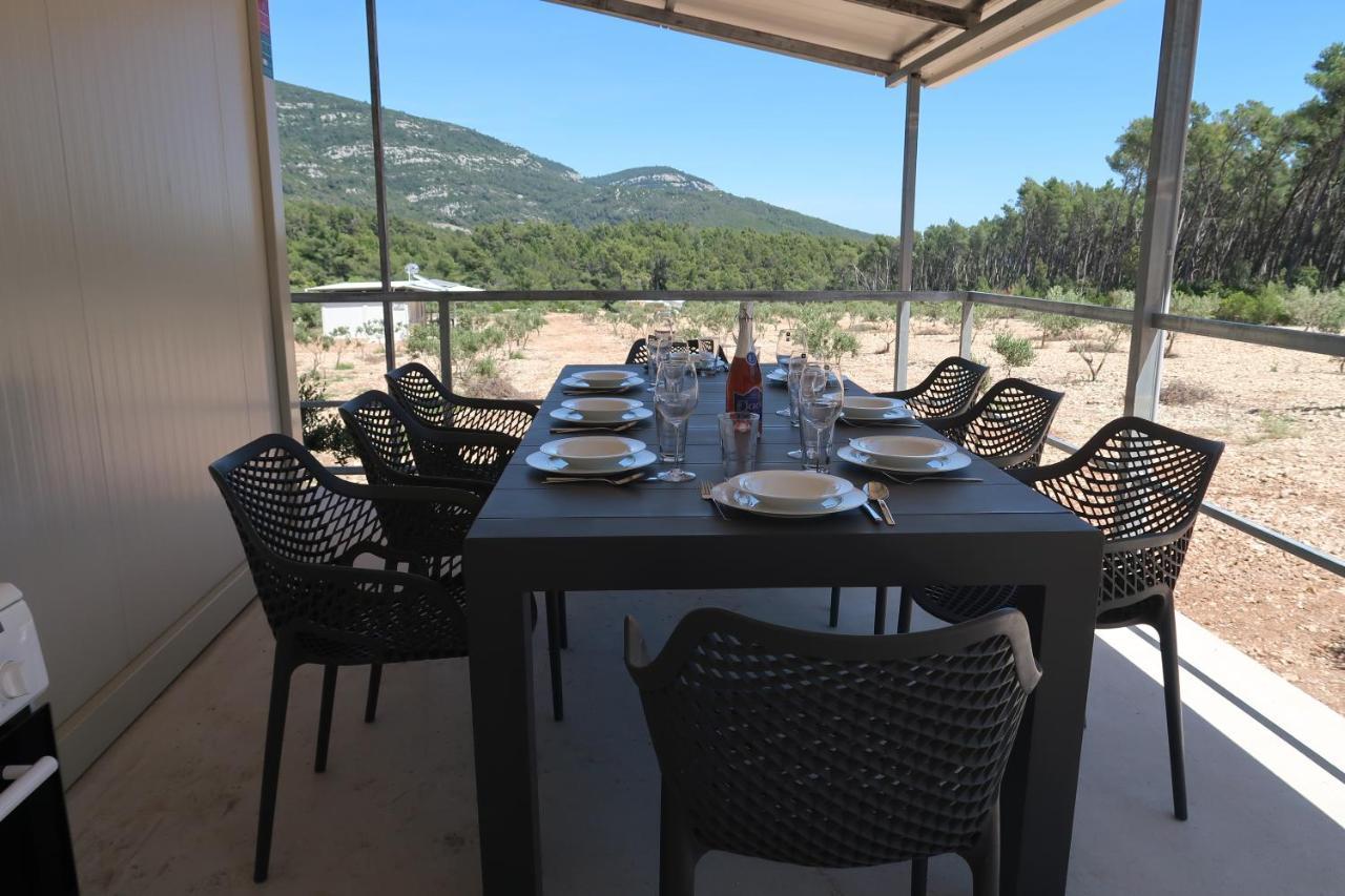 Čara Robinson Olive Tree Huts 빌라 외부 사진