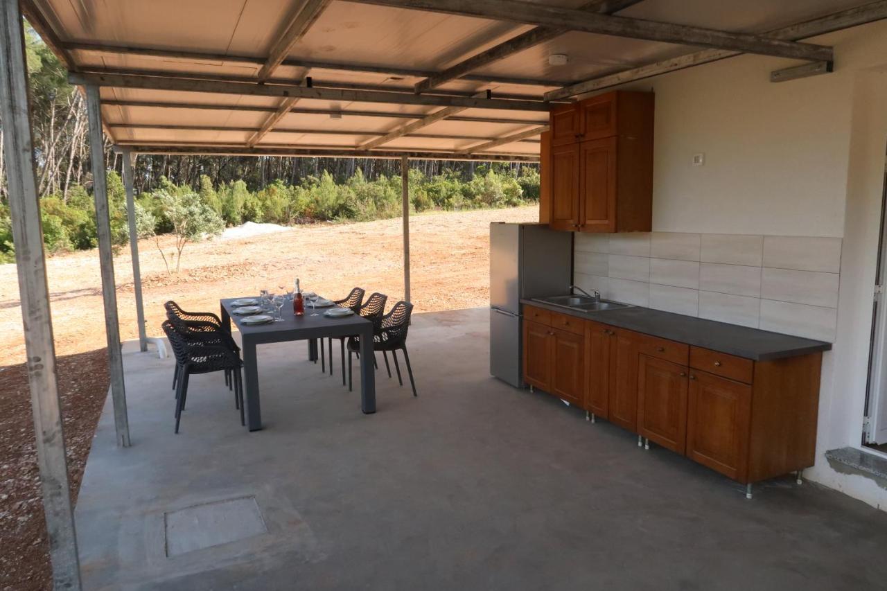 Čara Robinson Olive Tree Huts 빌라 외부 사진