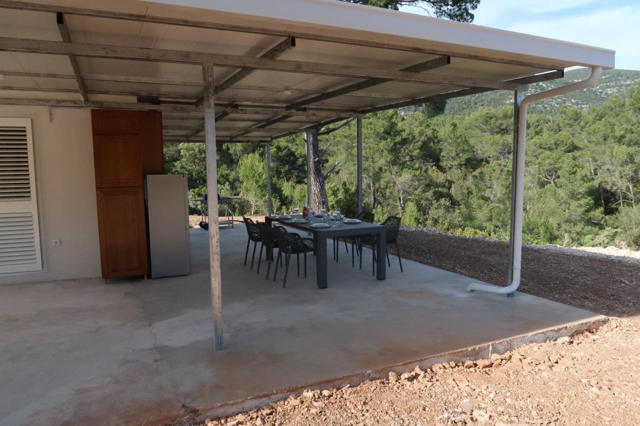 Čara Robinson Olive Tree Huts 빌라 외부 사진