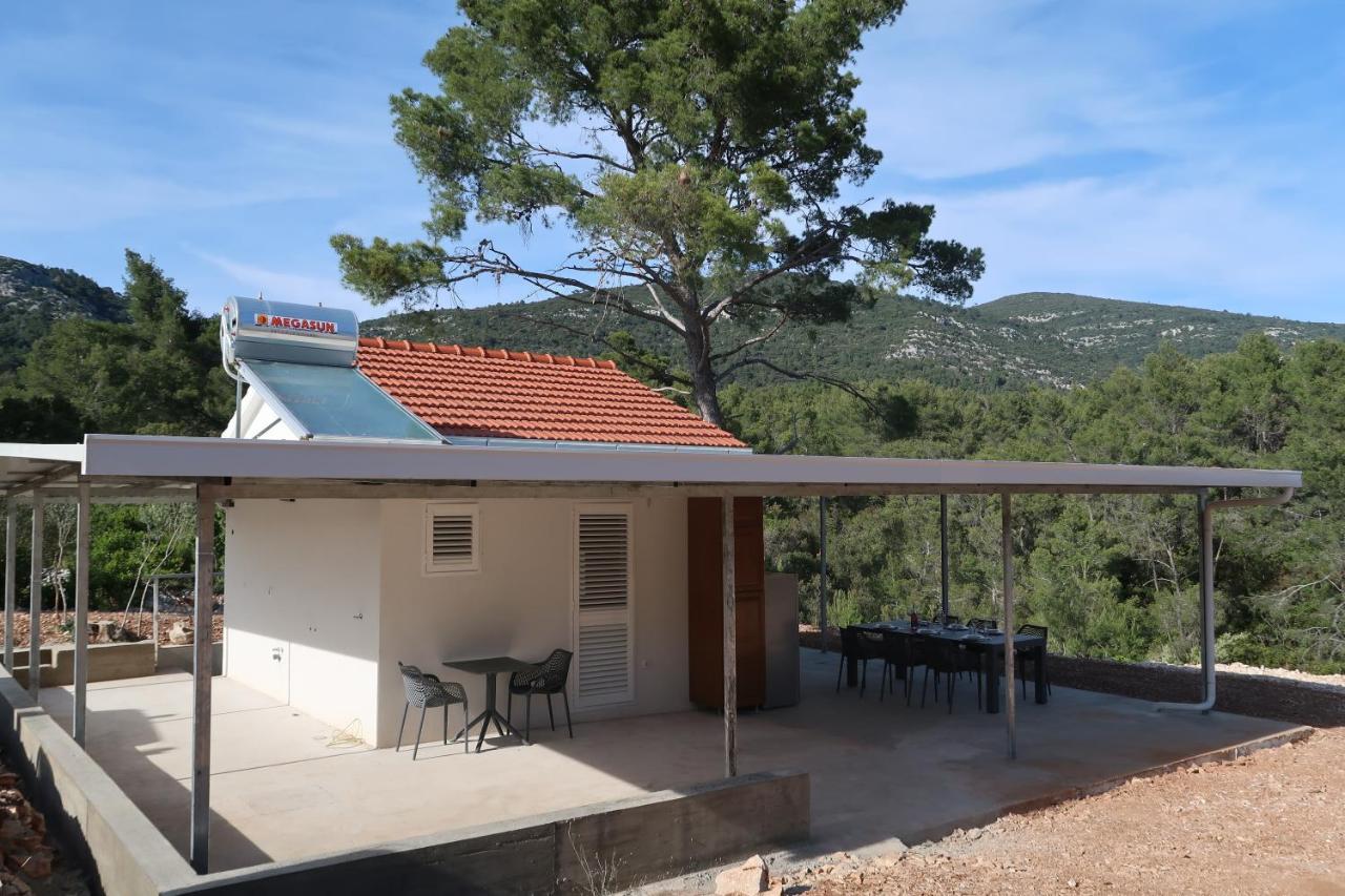 Čara Robinson Olive Tree Huts 빌라 외부 사진