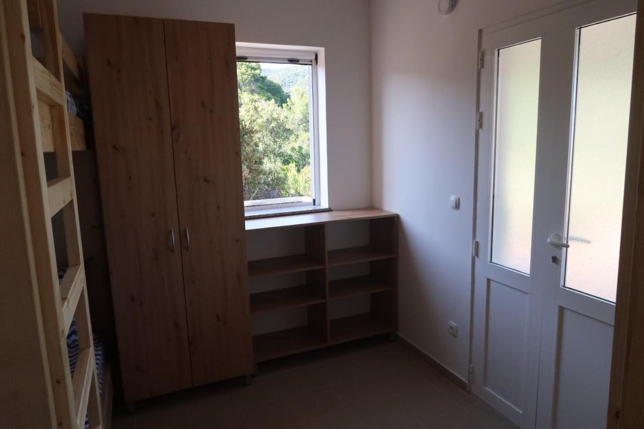 Čara Robinson Olive Tree Huts 빌라 외부 사진